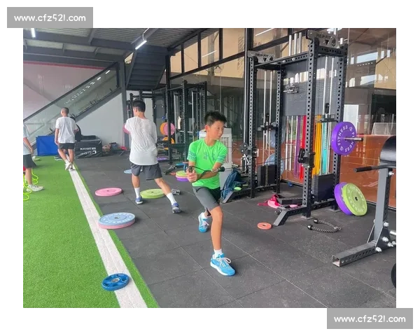 围绕训练强度优化提升全面体能与运动表现的系统化策略研究标题